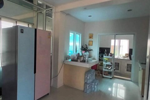 Дом в Лат Крабанге, Бангкок, Таиланд с 3 спальнями № 141077 - фото 5