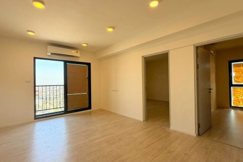 Condo in Bang Kaeo, Thailand, 2 bedrooms  № 158172 - photo 3