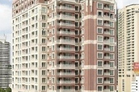 Condo in Bangkok, Thailand, 2 bedrooms  № 181021 - photo 10
