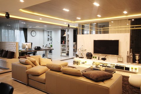 Condo in Bangkok, Thailand, 2 bedrooms  № 181021 - photo 2