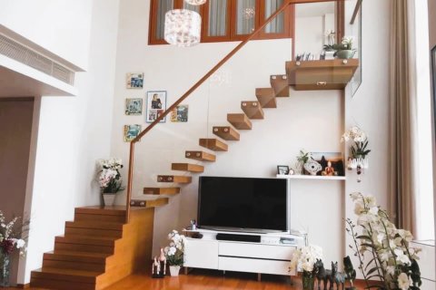Condo in Bangkok, Thailand, 1 bedroom  № 181023 - photo 2