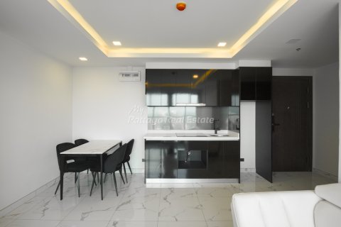 Condo à Bang Lamung, Thaïlande, 2 chambres  № 153792 - photo 4