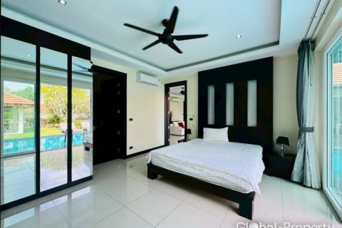 Дом в Паттайе, Таиланд с 4 спальнями  № 153793 - фото 15