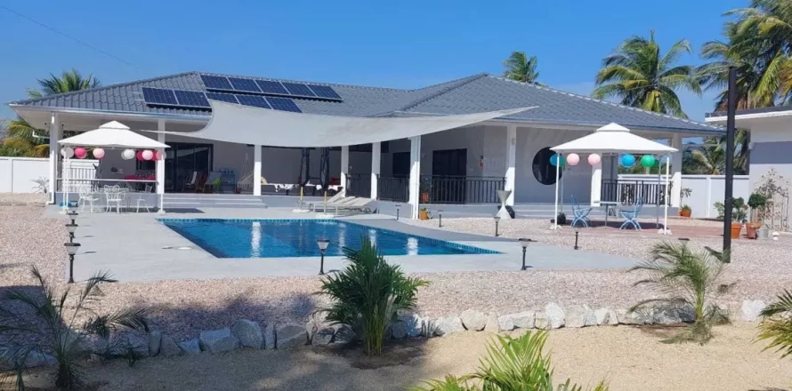 Вилла в Хуа Хине, Таиланд с 3 спальнями № 140581