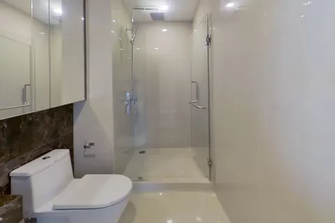 Condo in Watthana, Bangkok, Thailand, 2 bedrooms  № 140584 - photo 12