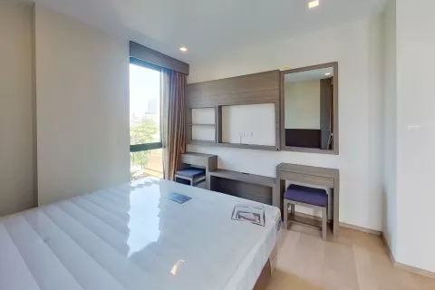 Condo in Watthana, Bangkok, Thailand, 2 bedrooms  № 140584 - photo 10