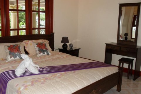 Villa in Phuket, Thailand 2 bedrooms № 140586 - photo 22
