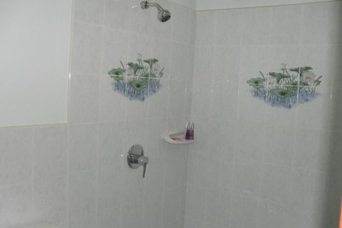 Villa in Phuket, Thailand 2 bedrooms № 140586 - photo 24