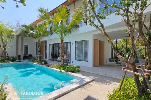 Villa in Bang Tao, Thailand 4 bedrooms № 179557