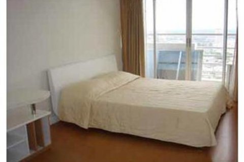 Кондоминиум с 3 спальнями в Бангкоке, Таиланд № 144207 - фото 4