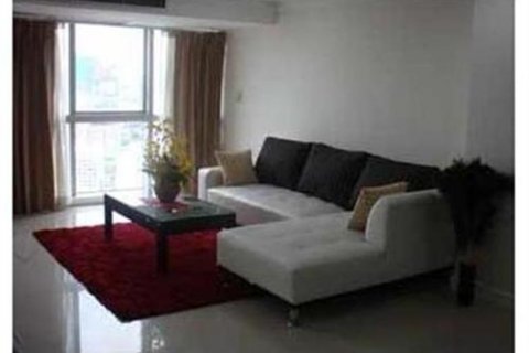 Кондоминиум с 3 спальнями в Бангкоке, Таиланд № 144207 - фото 1