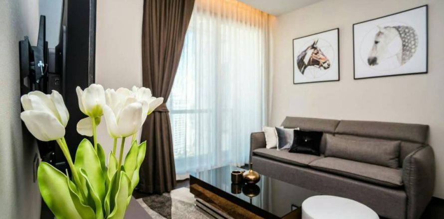 Condo in Bangkok, Thailand, 1 bedroom  № 167037
