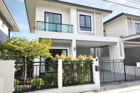 Дом в Паттайе, Таиланд с 3 спальнями  № 167439