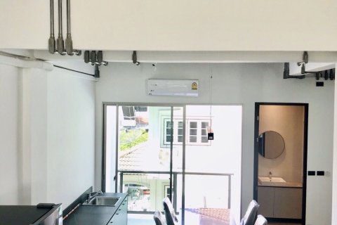 Townhouse in Watthana, Bangkok, Thailand 3 bedrooms № 167440 - photo 8