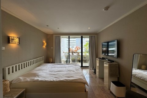 Condo à Pathum Wan, Bangkok, Thaïlande, 2 chambres № 201214 - photo 2