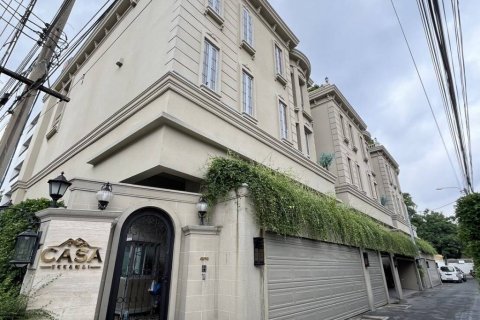 Maison à Bangkok, Thaïlande 4 chambres № 114542 - photo 1