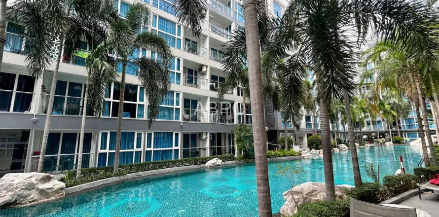 Estudio en el condominio en Pattaya, Tailandia № 211576