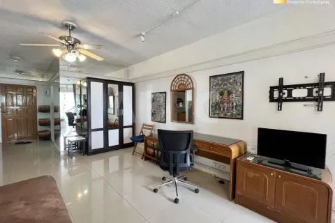 Estudio en el condominio en Pattaya, Tailandia № 211575 - foto 24