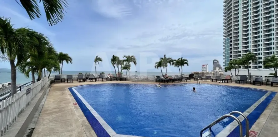 Estudio en el condominio en Pattaya, Tailandia № 211575