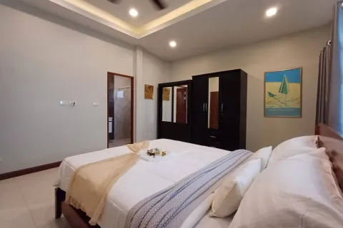 Casa de 3 dormitorios en Pattaya, Tailandia № 211577 - foto 18