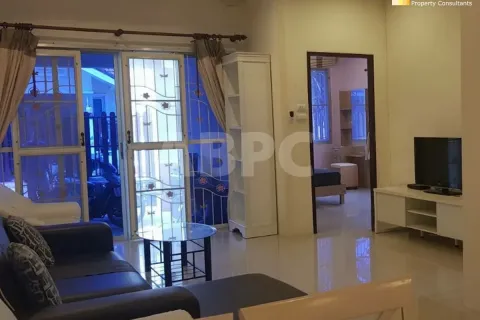 Casa de 2 dormitorios en Pattaya, Tailandia № 211579 - foto 9