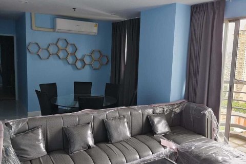 Кондоминиум с 2 спальнями в Ян Наве, Бангкок, Таиланд № 156408