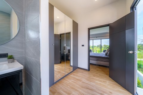 Villa in Pattaya, Thailand 4 bedrooms № 156409 - photo 20