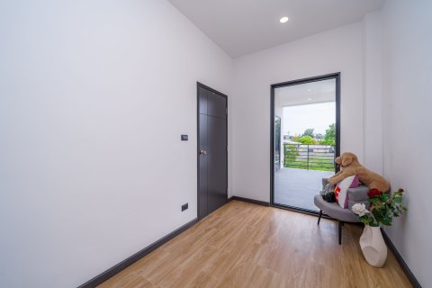 Villa in Pattaya, Thailand 4 bedrooms № 156409 - photo 12