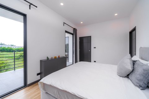 Villa in Pattaya, Thailand 4 bedrooms № 156409 - photo 14