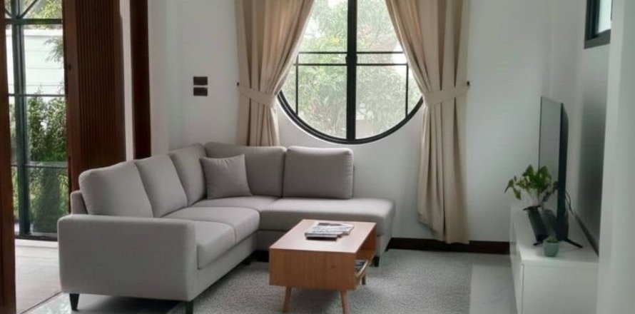 House in Phuket, Thailand 4 bedrooms № 156406