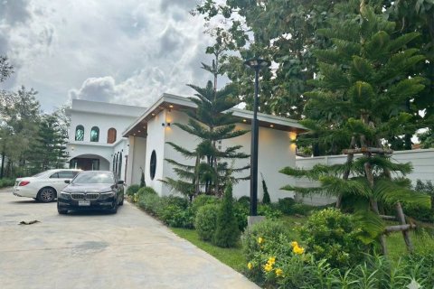 House in Phuket, Thailand 4 bedrooms № 156406 - photo 21