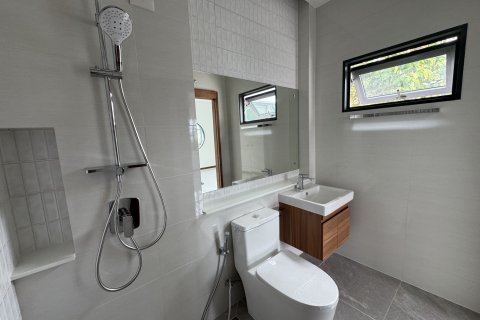 House in Phuket, Thailand 4 bedrooms № 156406 - photo 11