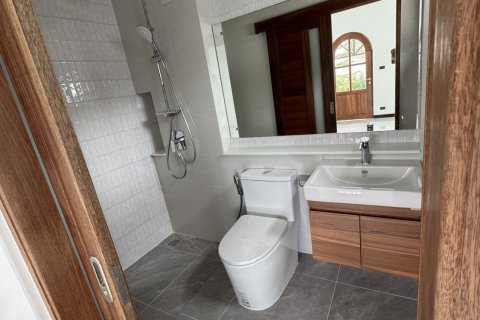 House in Phuket, Thailand 4 bedrooms № 156406 - photo 12