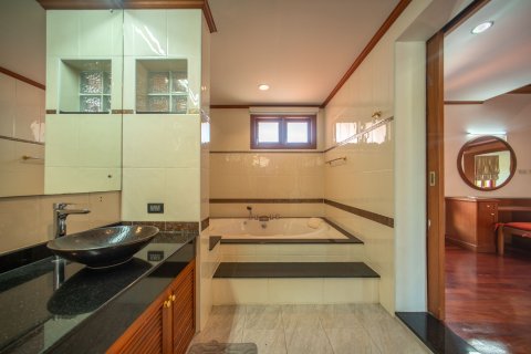 Вилла в Пхукете, Таиланд с 4 спальнями  № 156407 - фото 9