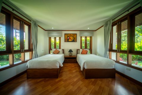 Вилла в Пхукете, Таиланд с 4 спальнями  № 156407 - фото 17