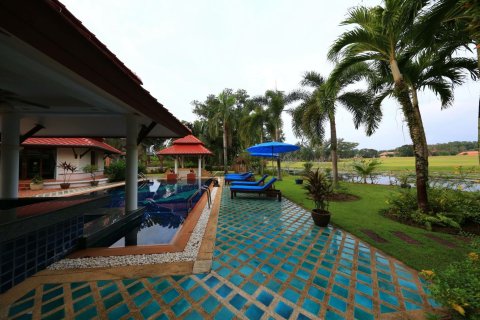 Вилла в Пхукете, Таиланд с 4 спальнями № 156407