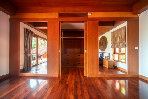 Вилла в Пхукете, Таиланд с 4 спальнями  № 156407 - фото 3