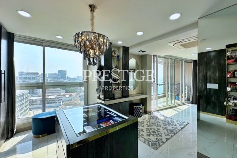Condo in Pattaya, Thailand, 2 bedrooms № 198265 - photo 16
