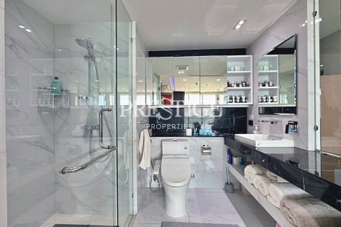 Condo in Pattaya, Thailand, 2 bedrooms № 198265 - photo 19
