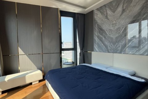 Condo à Khlong Toei, Bangkok, Thaïlande, 2 chambres  № 173321 - photo 1