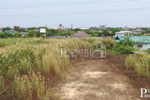 Land in Nakhon Pathom, Thailand 2980 sq.m. № 173320 - photo 3