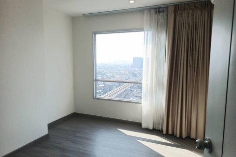 Studio dans le Condo à Bangkok Noi, Thaïlande  № 173316 - photo 2