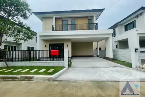 Casa de 3 dormitorios en Samut Prakan, Tailandia № 219648
