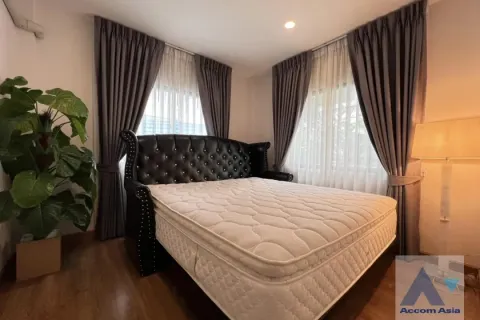 Haus in Bang Khen, Bangkok, Thailand 4 Schlafzimmer № 219593 - Foto 4