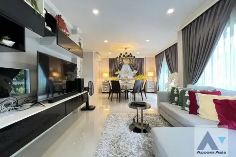 Haus in Bang Khen, Bangkok, Thailand 4 Schlafzimmer № 219593 - Foto 3