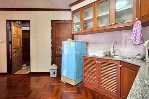 Condo in Pattaya, Thailand, 1 bedroom  № 175594 - photo 1