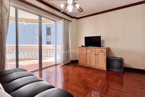 Condo in Pattaya, Thailand, 1 bedroom  № 175594 - photo 9