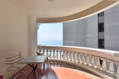 Condo in Pattaya, Thailand, 1 bedroom  № 175594 - photo 13
