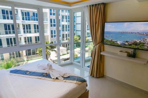 Condo in Pattaya, Thailand, 2 bedrooms  № 175596 - photo 4