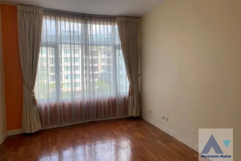 Condo à Sathon, Bangkok, Thaïlande, 3 chambres  № 214464 - photo 9
